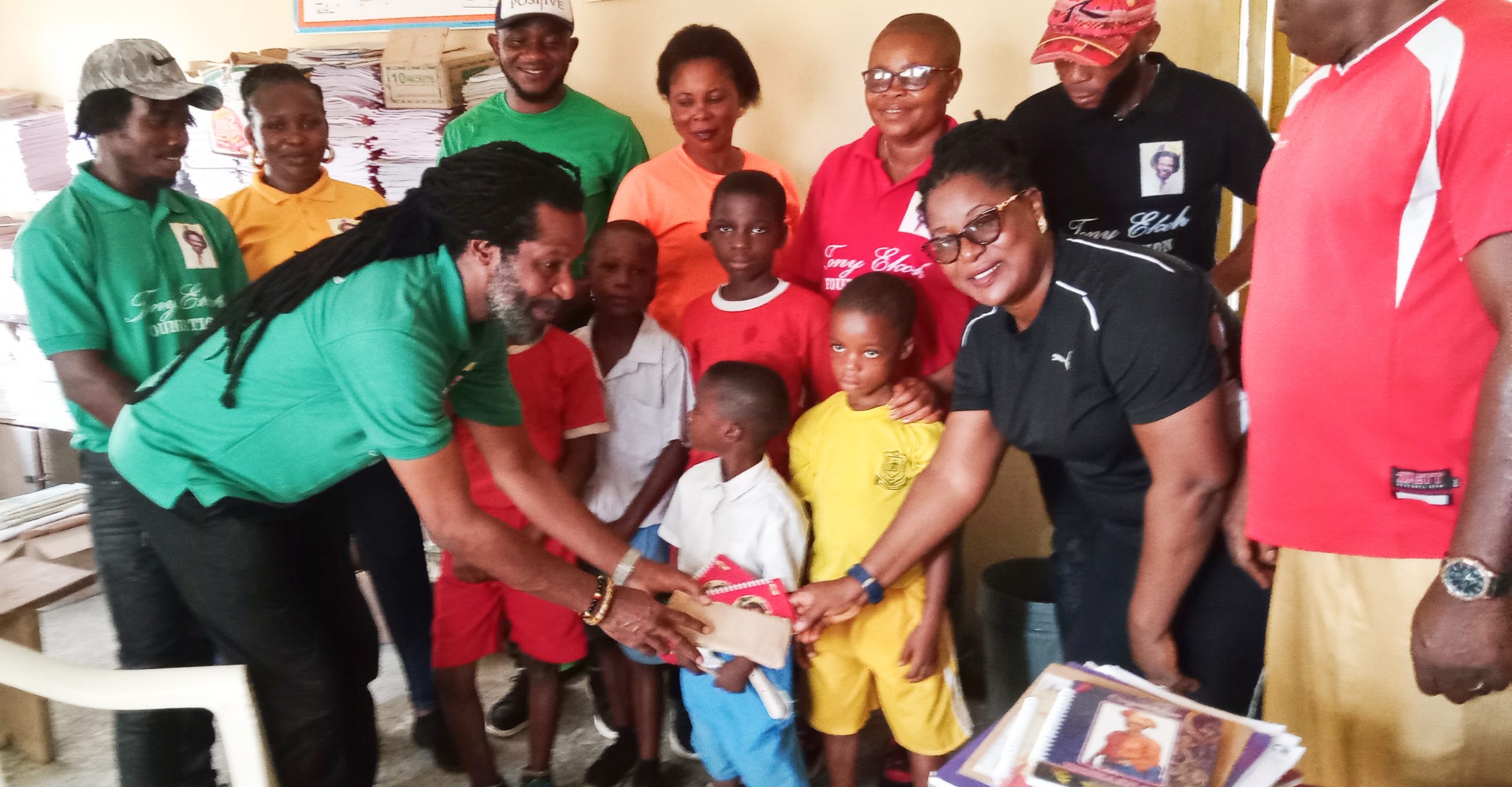 Ras Tony Ekoh Foundation Pays Fees For 170 Orpans And Vulnerable Kids